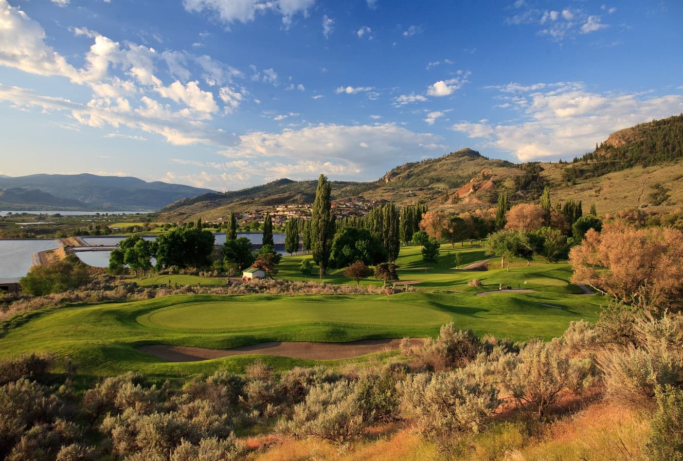 Get on the Green this Fall: Plan Your Fall Golf Getaway to Osoyoos